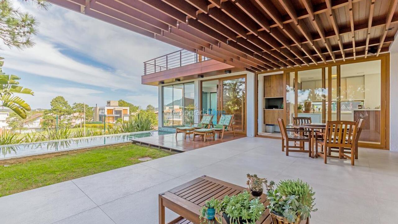 Casa para aluguel de temporada em Florianopolis (Lagoa da Conceição)