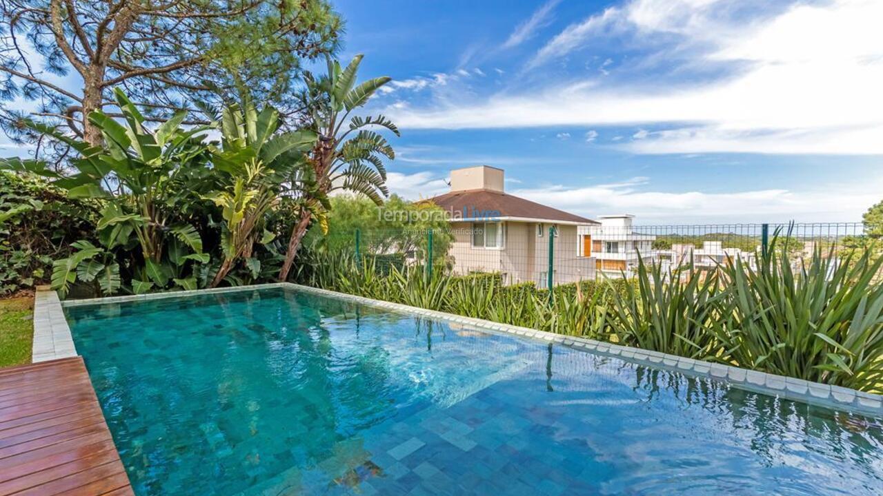 Casa para aluguel de temporada em Florianopolis (Lagoa da Conceição)