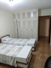 High standard apartment - Praia da Pitangueiras, 50m from the beach