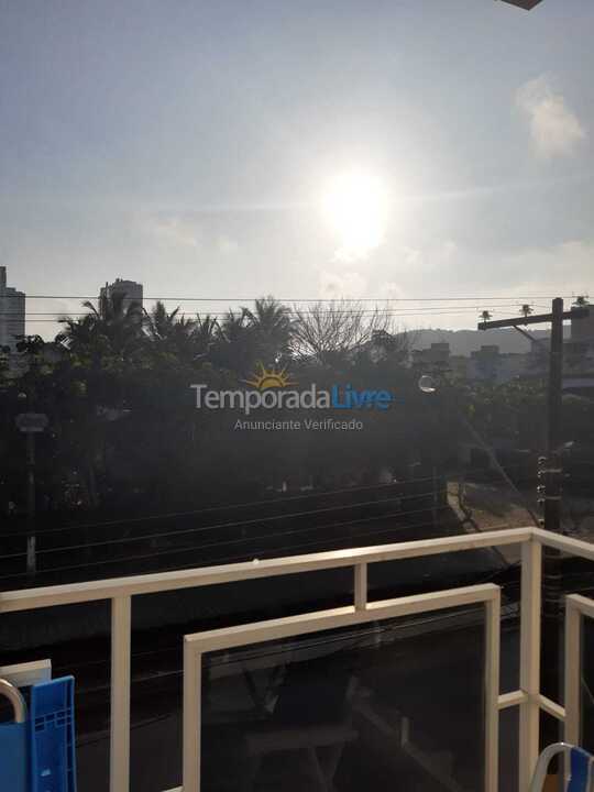 Apartamento para aluguel de temporada em Guarujá (Enseada)