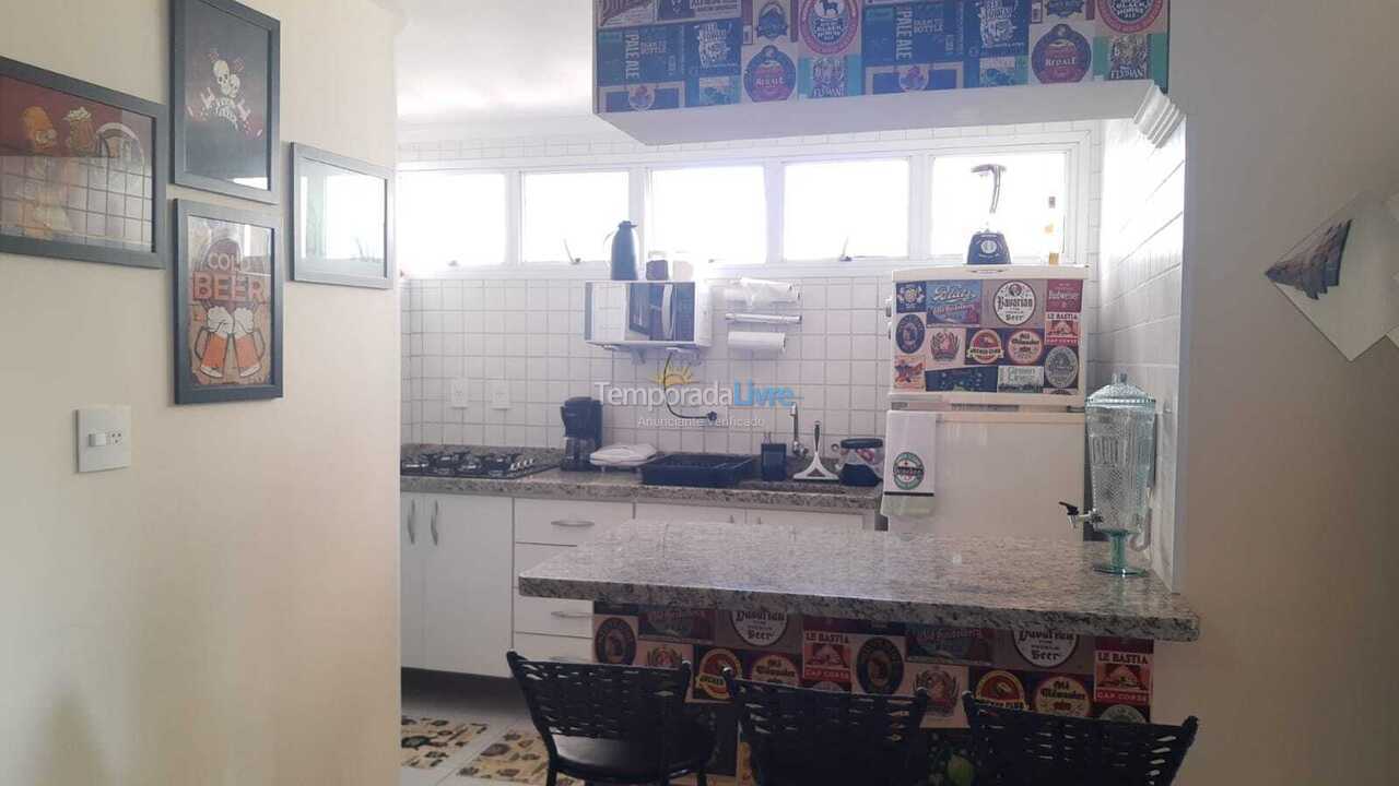 Apartamento para aluguel de temporada em Guarujá (Enseada)