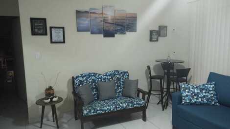 Lindo Apto na Enseada com wi-fi a 300m da Praia