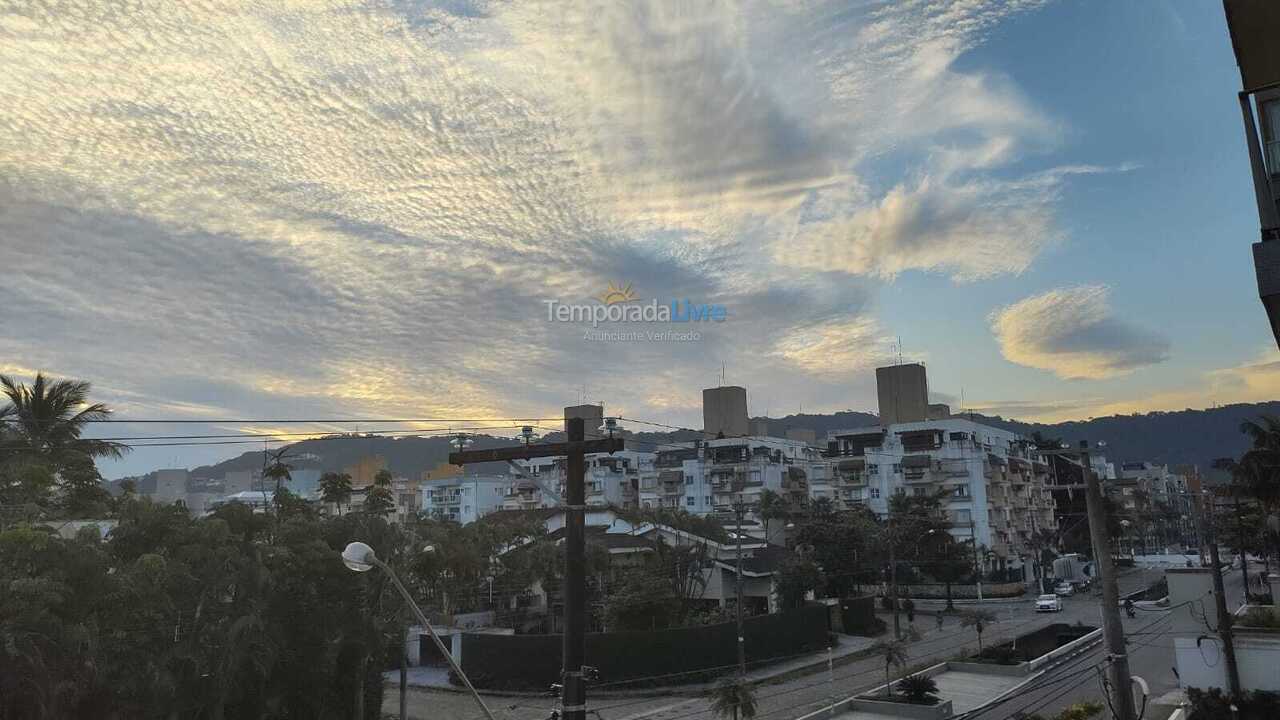 Apartamento para aluguel de temporada em Guarujá (Enseada)