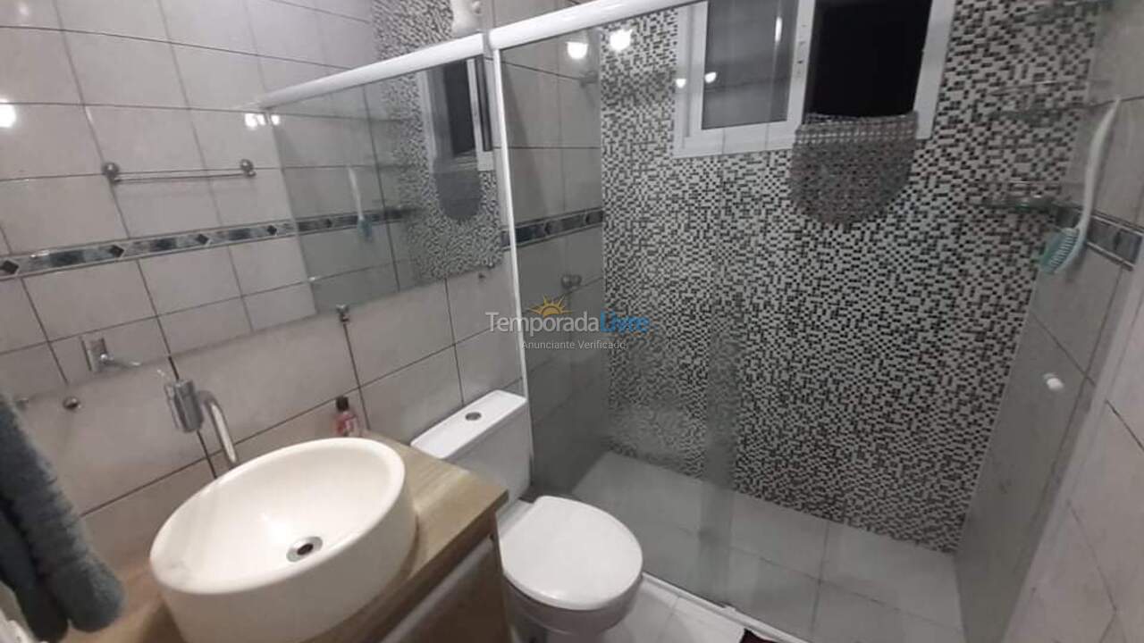 Apartamento para alquiler de vacaciones em Ubatuba (Umuarama Centro)