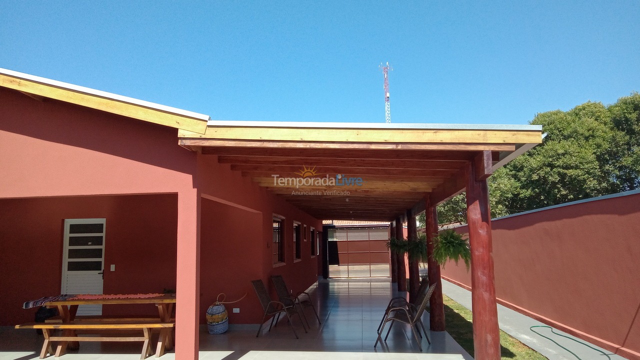 Casa para aluguel de temporada em Bonito (Vila Marambaia)