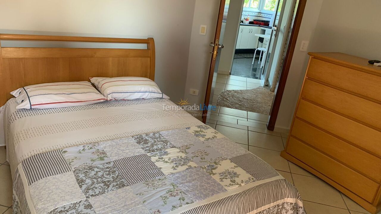 Casa para aluguel de temporada em Bertioga (Condominio Morada da Praia)