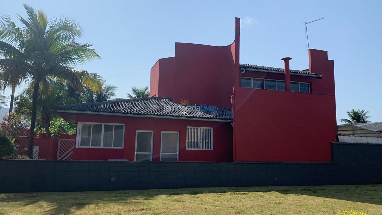 Casa para aluguel de temporada em Bertioga (Condominio Morada da Praia)