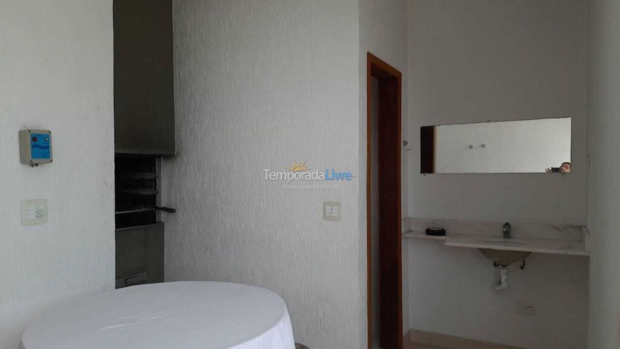 Casa para aluguel de temporada em Bertioga (Condominio Morada da Praia)