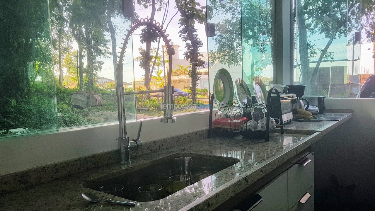 House for vacation rental in Mangaratiba (Conceição de Jacareí)