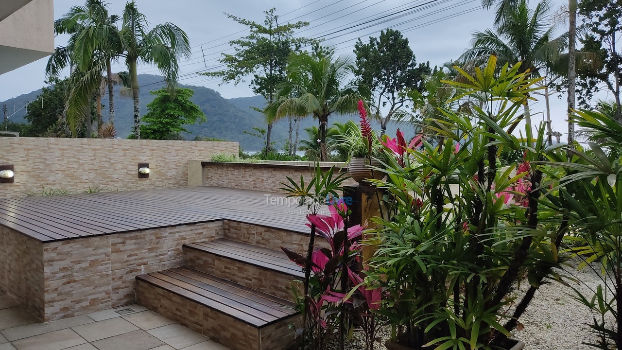 Casa para aluguel de temporada em Ubatuba (Lagoinha)
