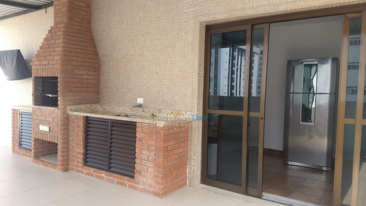 Apartamento para aluguel de temporada em Guarujá (Pitangueiras)