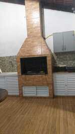 "Casa inteira em Itanhaém, 4 quartos e garagem"