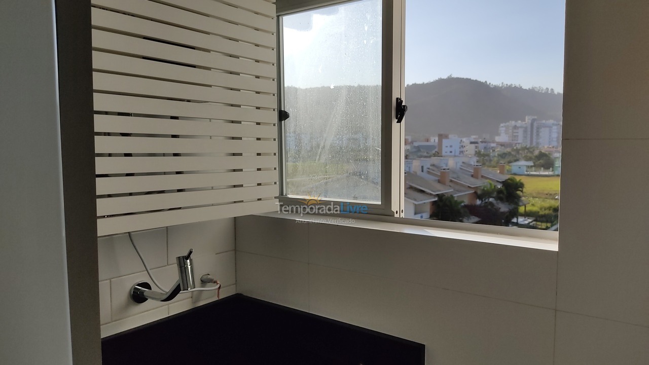Apartment for vacation rental in Governador Celso Ramos (Praia de Palmas)