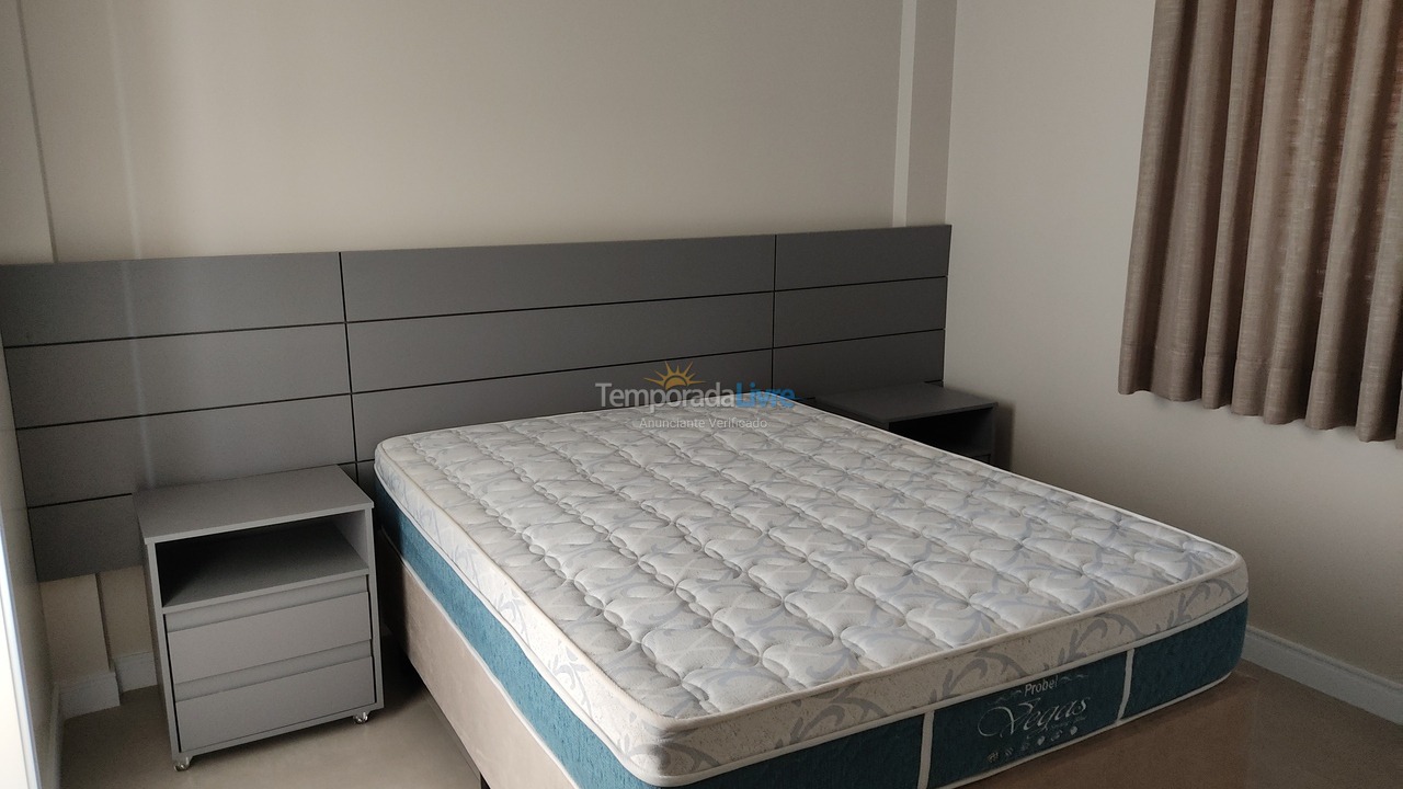 Apartment for vacation rental in Governador Celso Ramos (Praia de Palmas)