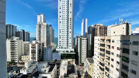 Ed. Lumiere: 4 suites / barbacoa / aire acondicionado