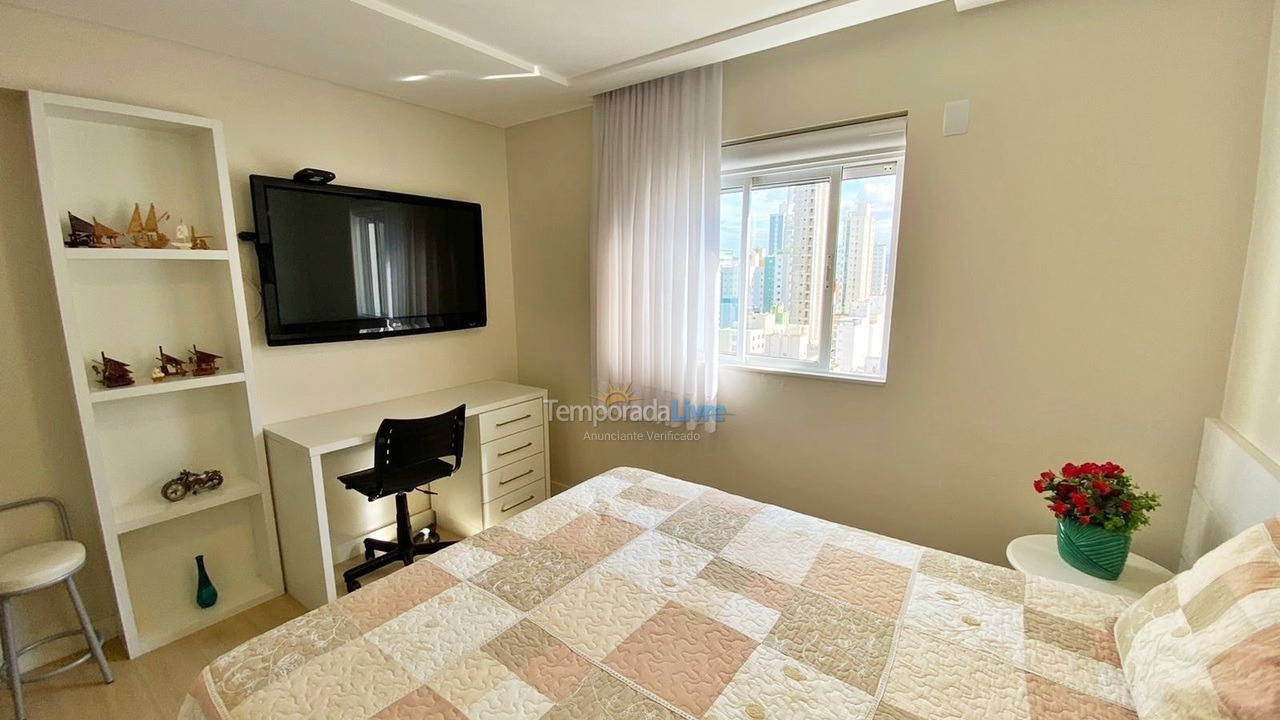 Apartamento para alquiler de vacaciones em Balneário Camboriú (Praia Central)