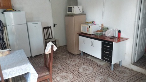 Casa de Praia Aconchegante com Piscina