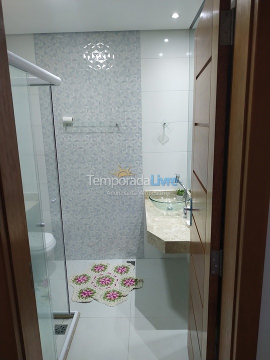 Apartamento para alquiler de vacaciones em Guarujá (Pitangueiras)