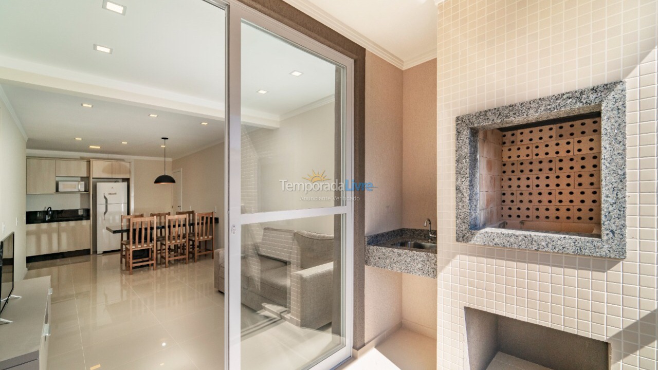 Apartment for vacation rental in Bombinhas (Praia de Bombinhas)