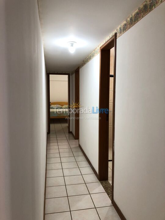 Apartamento para aluguel de temporada em Guarapari (Praia do Morro)