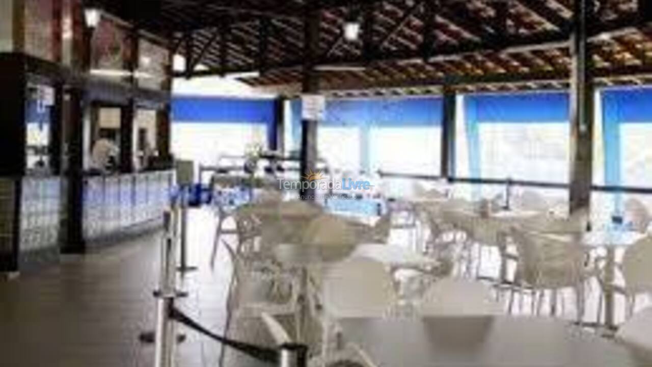 Apartamento para aluguel de temporada em Ubatuba (Praia das Toninhas)