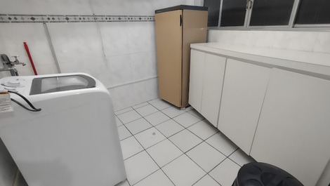 We have AP for Lease in Guarujá.