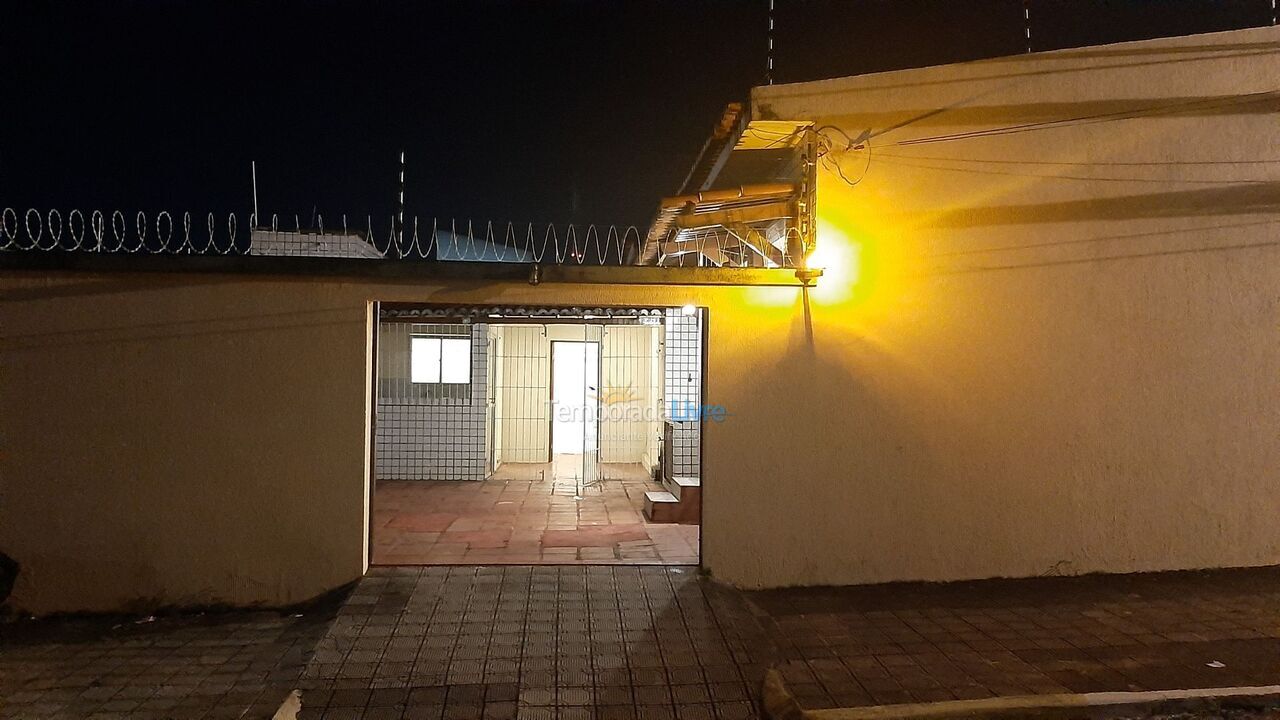 Casa para aluguel de temporada em Natal (Candelária)