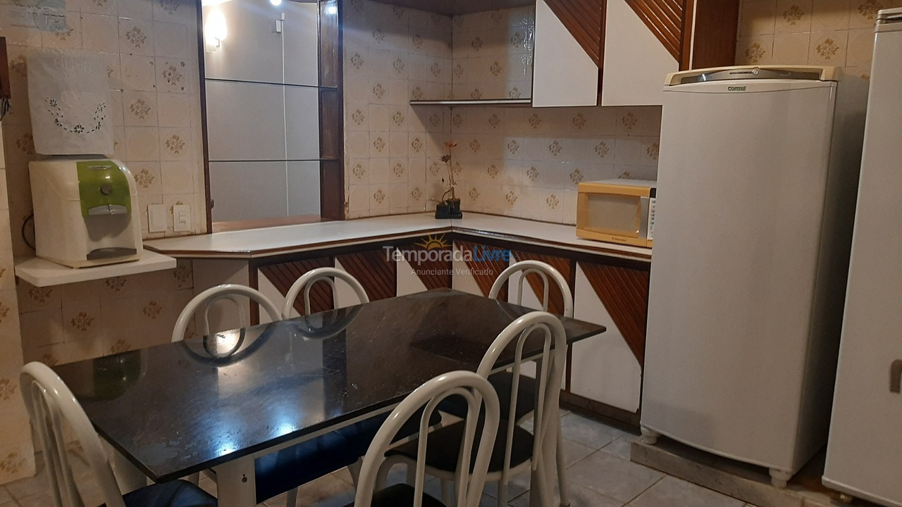 Casa para aluguel de temporada em Natal (Candelária)