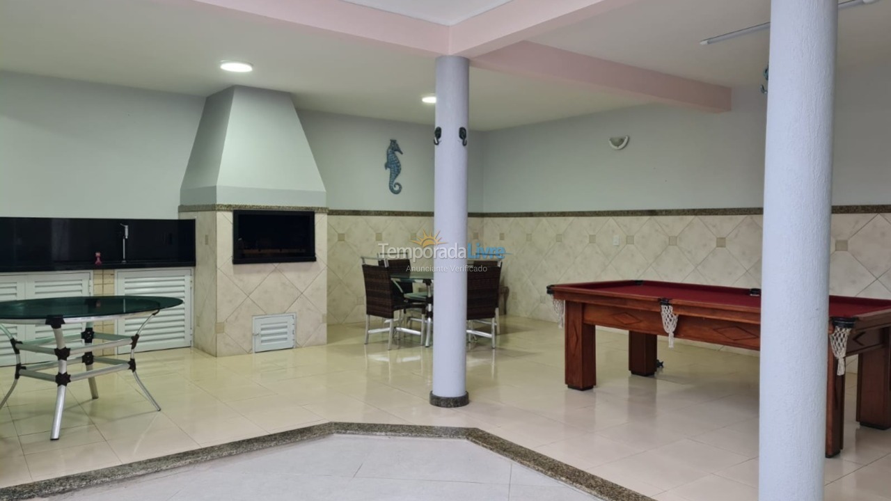 Casa para aluguel de temporada em Florianopolis (Praia dos Ingleses)