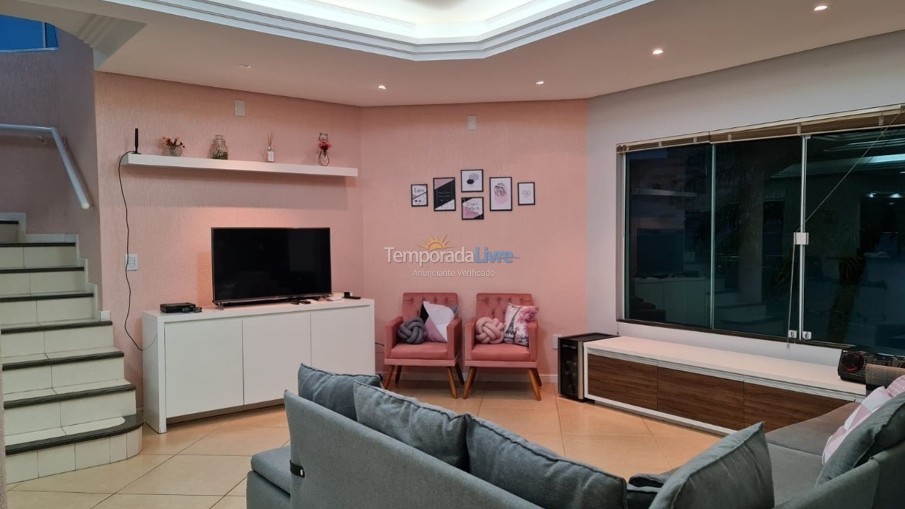 Casa para aluguel de temporada em Florianopolis (Praia dos Ingleses)