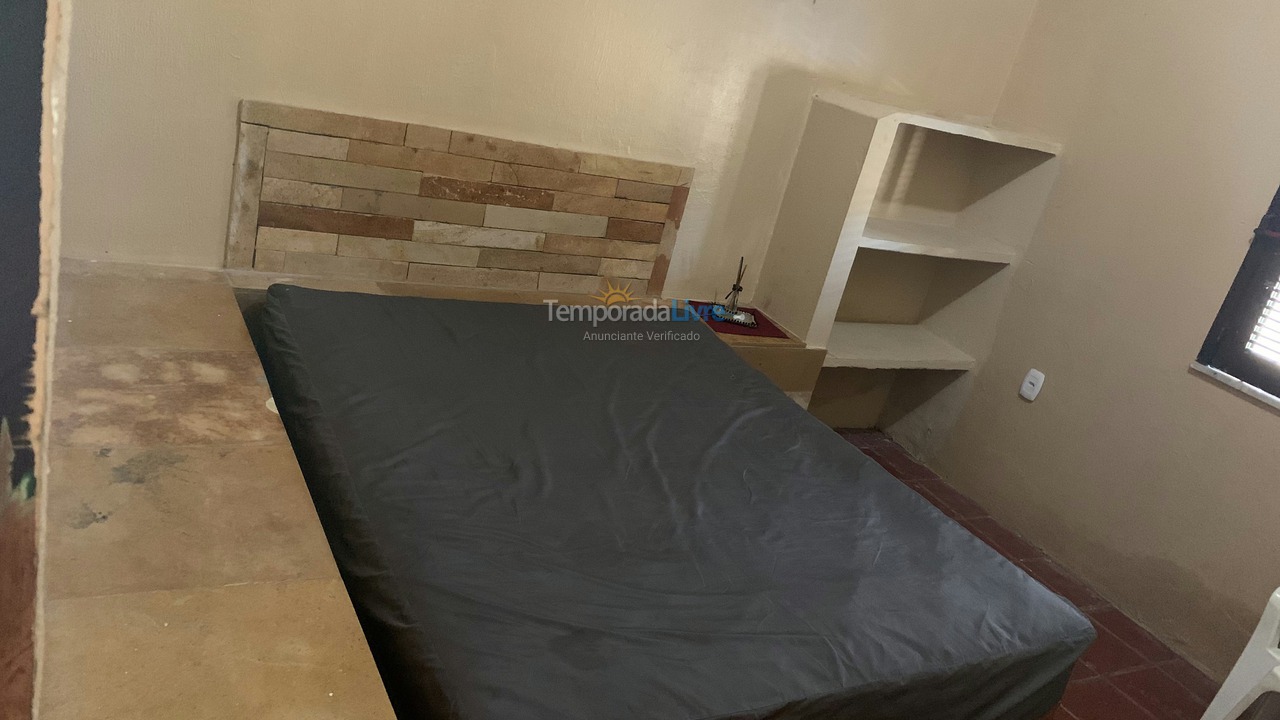 Casa para aluguel de temporada em Beberibe (Morro Branco)