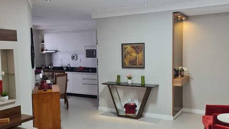 BEAUTIFUL APARTMENT ON PRAIA DOS INGLESES