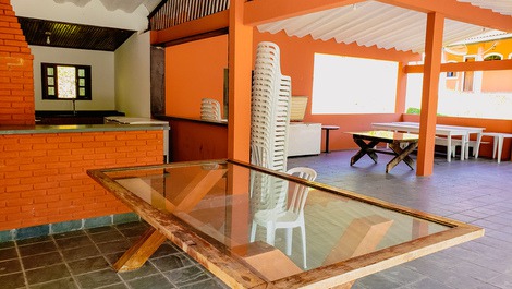 PISCINA SEMI OLÍMPICA- CAMINO DE 400 MTS ALQUILAMOS POR NOCHE 90 PERSONAS...