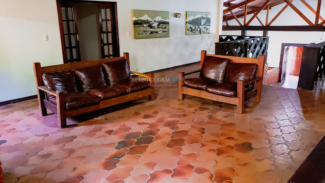 Granja para alquiler de vacaciones em São Lourenço da Serra (O Paraíso A 65 Km de Sp Festa E Temporada Acomodações Par)