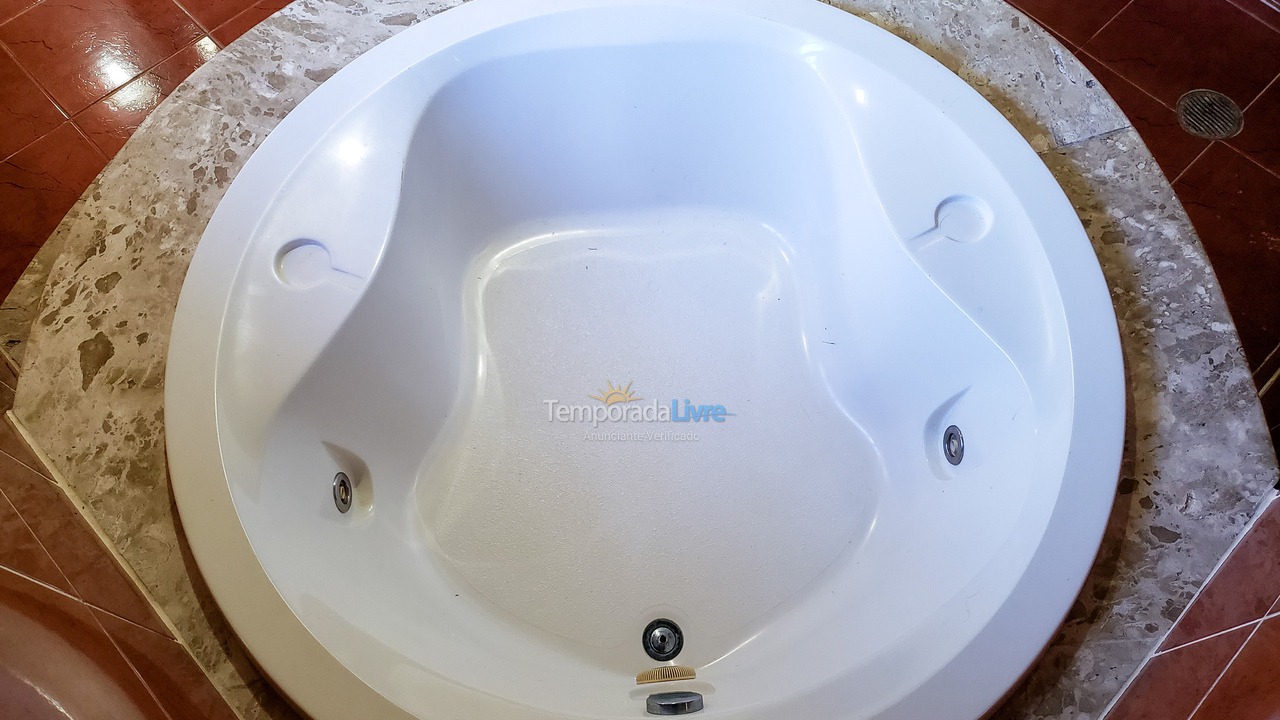 Granja para alquiler de vacaciones em São Lourenço da Serra (O Paraíso A 65 Km de Sp Festa E Temporada Acomodações Par)