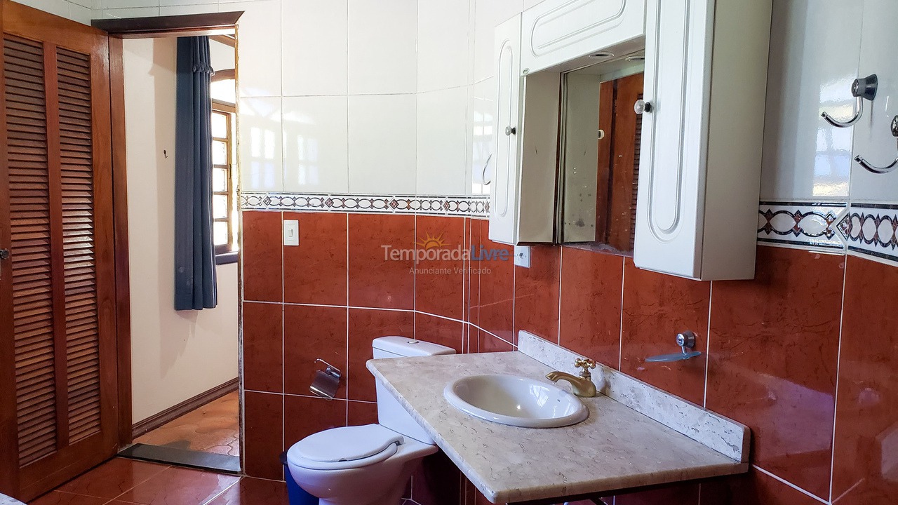 Granja para alquiler de vacaciones em São Lourenço da Serra (O Paraíso A 65 Km de Sp Festa E Temporada Acomodações Par)