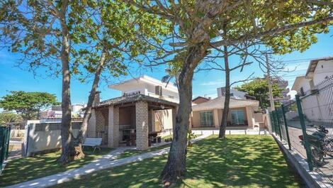 Casa para alugar em Bombinhas - Praia de Bombas