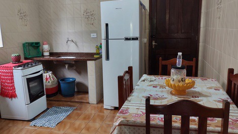 CASA A 5 MIN PRAIA DO PEREQUÊ AÇU UBATUBA 8 PESSOAS 2 QUARTOS