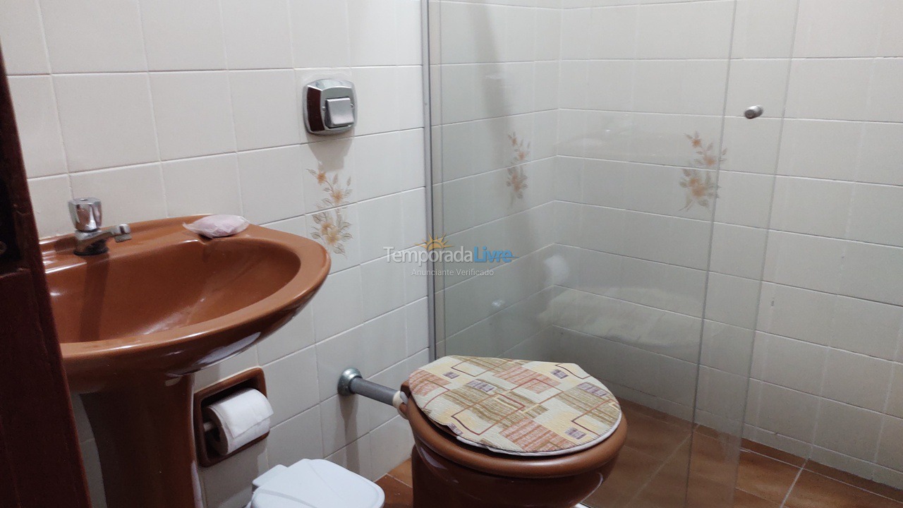 Casa para aluguel de temporada em Ubatuba (Pereque Açu)