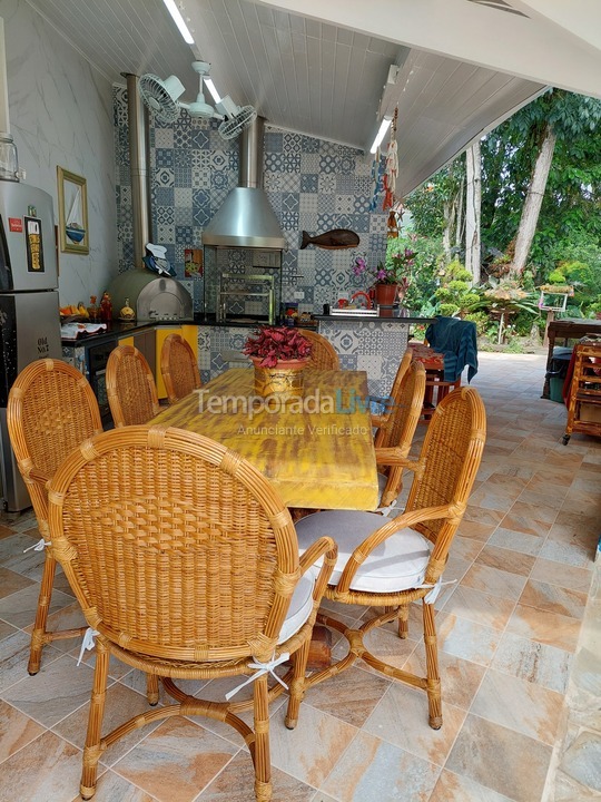 House for vacation rental in Bertioga (Praia de Guaratuba)