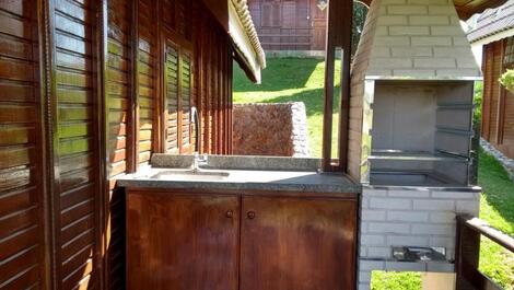 Churrasqueira exclusiva do chalé