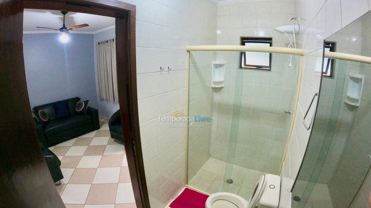 Apartamento para aluguel de temporada em Ubatuba (Maranduba)