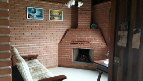 Cozy house with pool, 3 bedroom and 2 suites