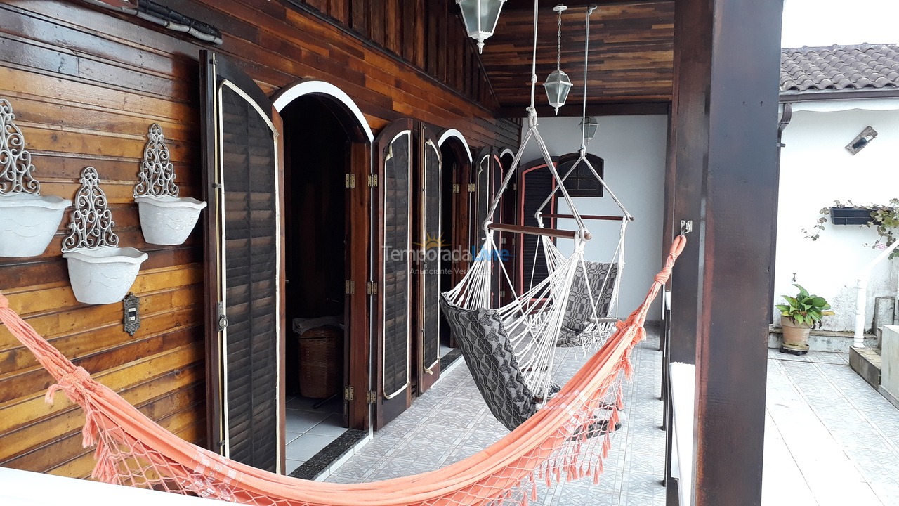 House for vacation rental in Bertioga (Condominio Morada da Praia)