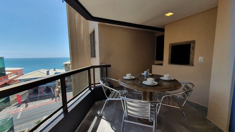 Apartment a few meters from Bombinhas Beach!