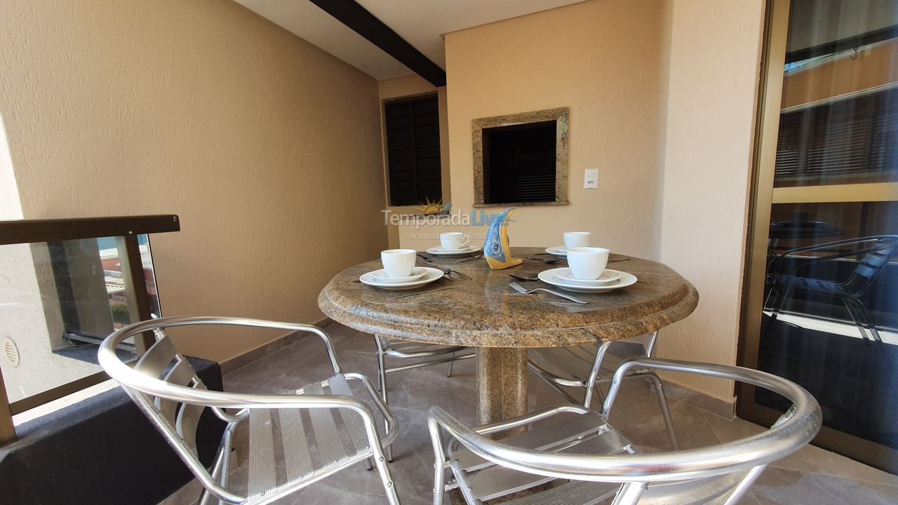 Apartment for vacation rental in Bombinhas (Praia de Bombinhas)