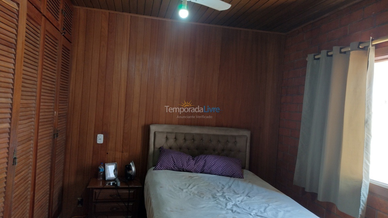 Casa para alquiler de vacaciones em Guarujá (Enseada)