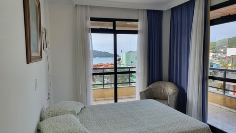 Apartamento com vista para o mar. Ótima localização!