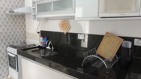 Cozinha completa com todos utensílios