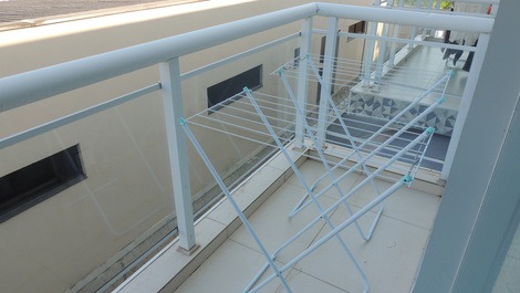 Sacada com 2 varais móveis